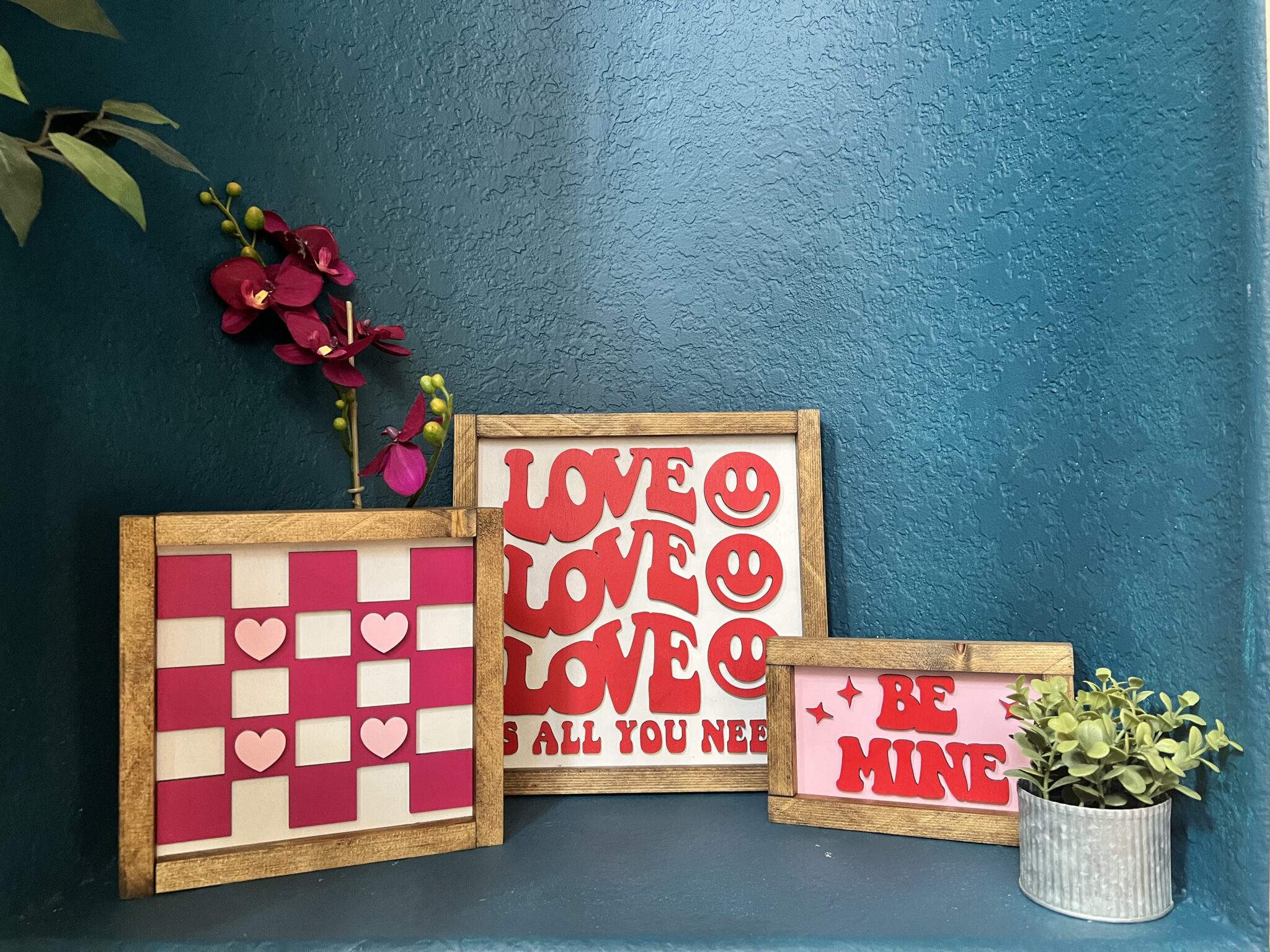 65a249341de30907302a6ac6 scaled BUNDLE // Valentine's Day Sign, Retro Valentine’s Day Decor, Cute Valentine’s Day Decor BUNDLE // Valentine's Day Sign, Retro Valentine’s Day Decor, Cute Valentine’s Day Decor